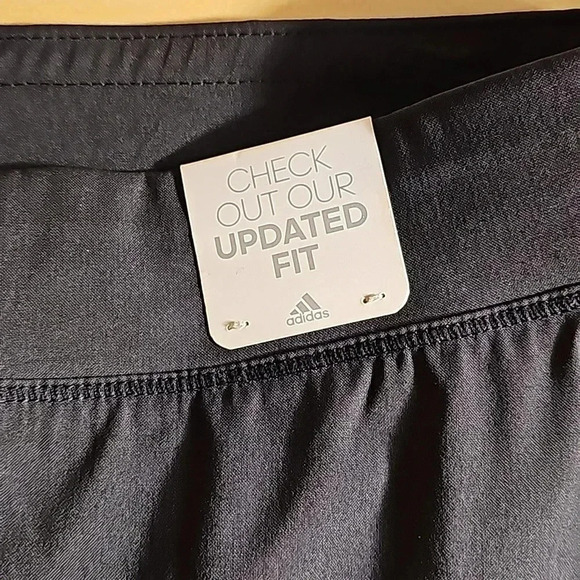 NWT Womens Adidas Advantage Black Skort Size 2 - Picture 2 of 5